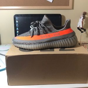Yeezy boost 350 v2